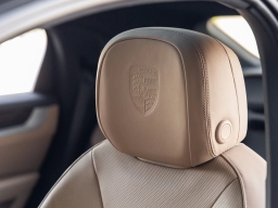 Porsche Cayenne Base Coupe AWD 2026