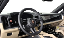 Porsche Cayenne Base Coupe AWD 2026