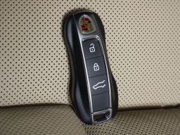 Porsche Cayenne Base Coupe AWD 2026