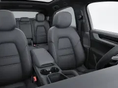 Porsche Cayenne Base Coupe AWD 2026