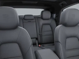 Porsche Cayenne Base Coupe AWD 2026