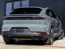 Porsche Cayenne Base Coupe AWD 2026