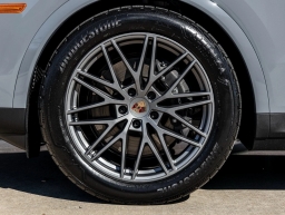 Porsche Cayenne Base Coupe AWD 2026