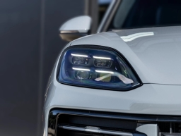 Porsche Cayenne Base Coupe AWD 2026