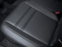 Porsche Cayenne Base Coupe AWD 2026