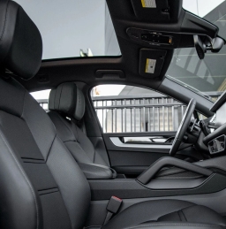 Porsche Cayenne Base Coupe AWD 2026