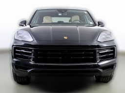 Porsche Cayenne Base Coupe AWD 2026