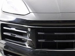 Porsche Cayenne Base Coupe AWD 2026