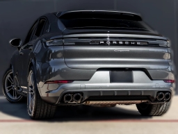 Porsche Cayenne Base Coupe AWD 2026