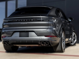 Porsche Cayenne Base Coupe AWD 2026