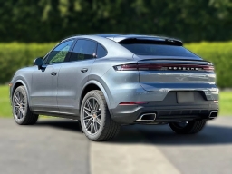 Porsche Cayenne Base Coupe AWD 2026