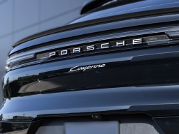Porsche Cayenne Base Coupe AWD 2026