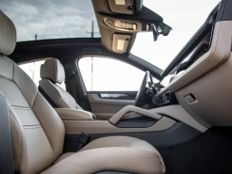 Porsche Cayenne Base Coupe AWD 2026