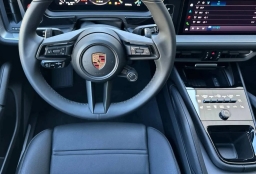 Porsche Cayenne Base Coupe AWD 2026