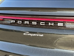 Porsche Cayenne Base Coupe AWD 2026