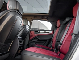 Porsche Cayenne Base Coupe AWD 2026