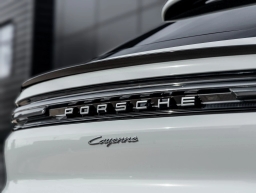Porsche Cayenne Base Coupe AWD 2026
