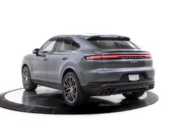 Porsche Cayenne Base Coupe AWD 2026