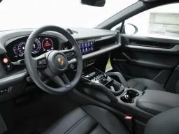 Porsche Cayenne Base Coupe AWD 2026