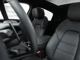 Porsche Cayenne Base Coupe AWD 2026