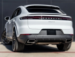 Porsche Cayenne Base Coupe AWD 2026