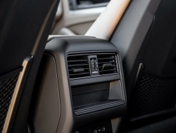 Porsche Cayenne Base Coupe AWD 2026