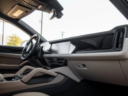 Porsche Cayenne Base Coupe AWD 2026