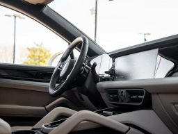 Porsche Cayenne Base Coupe AWD 2026