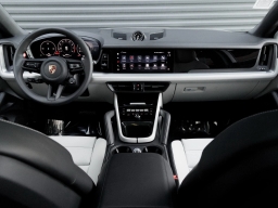 Porsche Cayenne Base Coupe AWD 2026