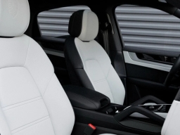 Porsche Cayenne Base Coupe AWD 2026