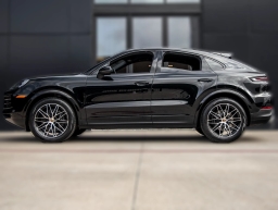 Porsche Cayenne Base Coupe AWD 2026