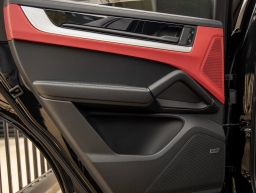 Porsche Cayenne Base Coupe AWD 2026