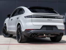 Porsche Cayenne Base Coupe AWD 2026