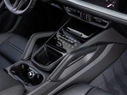 Porsche Cayenne Base Coupe AWD 2026