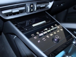 Porsche Cayenne Base Coupe AWD 2025