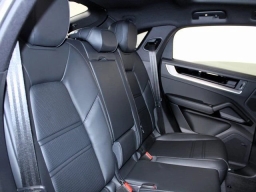 Porsche Cayenne Base Coupe AWD 2025