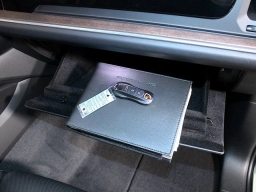 Porsche Cayenne Base Coupe AWD 2025