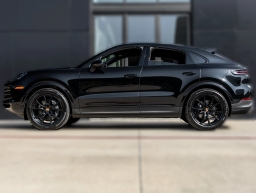 Porsche Cayenne Base Coupe AWD 2026