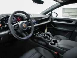 Porsche Cayenne Base Coupe AWD 2026