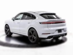 Porsche Cayenne Base Coupe AWD 2025