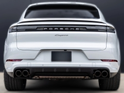 Porsche Cayenne Base Coupe AWD 2026