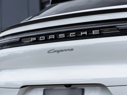 Porsche Cayenne Base Coupe AWD 2026