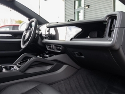 Porsche Cayenne Base Coupe AWD 2026