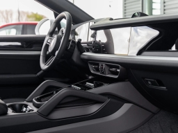 Porsche Cayenne Base Coupe AWD 2026