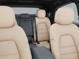 Porsche Cayenne Base Coupe AWD 2026