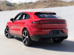 Porsche Cayenne Base Coupe AWD 2026