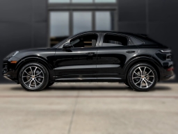 Porsche Cayenne Base Coupe AWD 2026