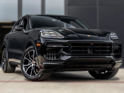Porsche Cayenne Base Coupe AWD 2026