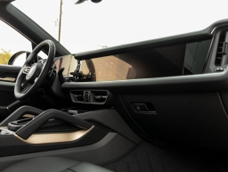 Porsche Cayenne Base Coupe AWD 2026