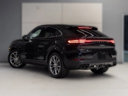 Porsche Cayenne Base Coupe AWD 2026
